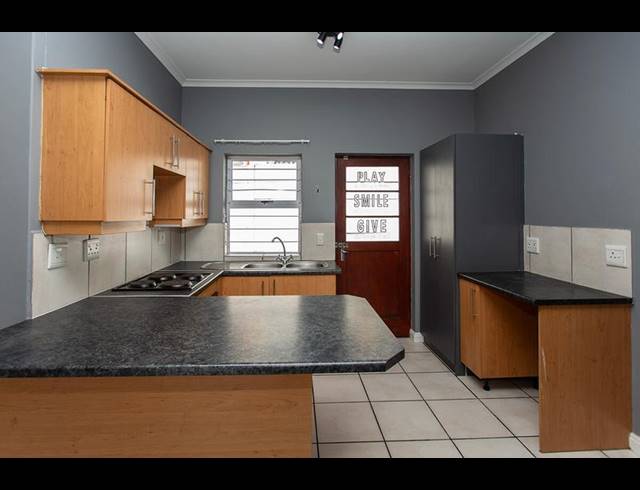 4 BEDROOM HOUSE FOR SALE IN NORMANDIE